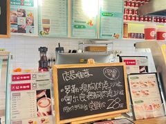 -红卡Cafe(尚8里店)