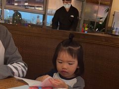 -蜜桃餐厅·伴山(湖滨商业街店)