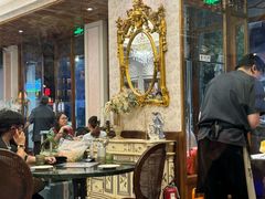 -秘密旅行Bonjour(黑金冠 江南西店)