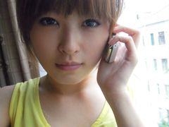 就是眼角这里有点往下了-上海华安整形外科门诊部