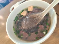 鸭血粉丝汤-佬钱湾仔(衣裳街店)