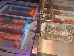 -尚品海鲜肥牛自助火锅(湖明店)