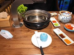 -明洞阿姨·韩式酱蟹烤肉·创意料理(三元桥店)