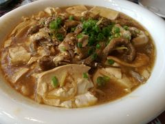 溪鱼焖豆腐-鹭岛新泉客家菜·海鲜·融合菜(莲前店)
