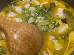 -东家小院金汤酸菜鱼(南阳路店)