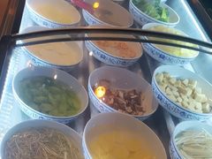 -牛满溢·自助潮汕鲜牛肉火锅(龙汇路店)