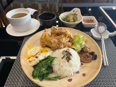 -巷语私房料理(华一实业大厦店)