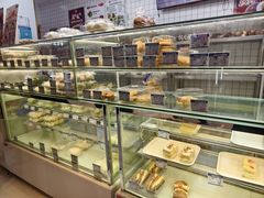 -白玉兰食品甜凤店(合生汇店)