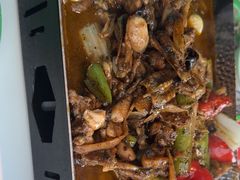 -蛙舍·炭烧牛蛙(东百中心店)