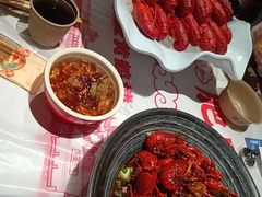 -肥肥虾庄·金牌油焖大虾(杨园滨江时代walk店)