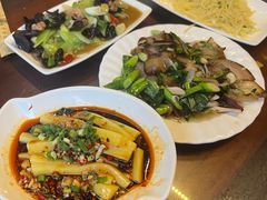 -华冠悠岚·庭院餐厅(青城后山店)