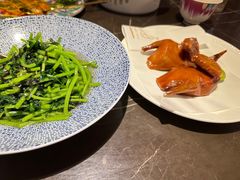 -海派悦庭·海胆烧麦·新融合菜(凯德广场店)
