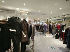 -资和信百货商场