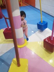 -六月巴士童乐园(抚顺罕王商场店)