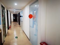 -瑞尔齿科(东方广场诊所)