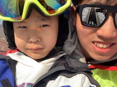 -荣盛康旅野三坡滑雪场