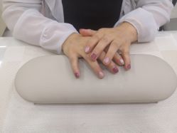 -雅诗迪·美甲美睫纹绣养生美容院