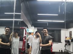 -坚果健身24小时工作室(定西路店)