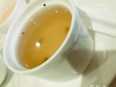 天山红株虫草炖野鸭-红棉中餐厅·广州海航威斯汀酒店