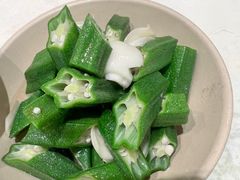 -孔雀云贵川·融合菜(长宁来福士店)