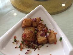 -宜宾海鲜酒家·三十年老字号