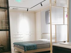 -索菲亚全屋定制衣柜橱柜家具(金源居然之家世纪购物中心店)