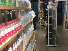 -名创优品(海珠乐峰广场店)