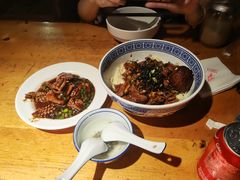 -沪西老弄堂面馆(定西路店)