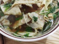 -清真·白家牛肉罩火烧老店(育才街店)