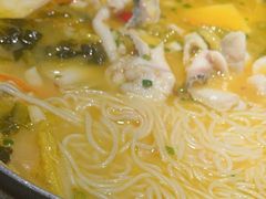 -山城外·非遗酸菜鱼(蜀都万达店)