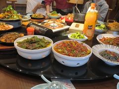 -川流不息·地道川菜·小龙虾(新松江路店)