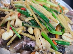 -蚝美人·生蚝海鲜烧烤(茶花园店)