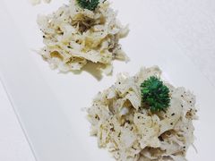 黑松露绣球菌-维园悦谱·海派家常菜(乌鲁木齐南路店)