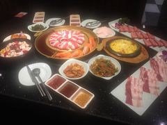 -猪啊牛呀羊啊铜盘烤肉(正大广场店)