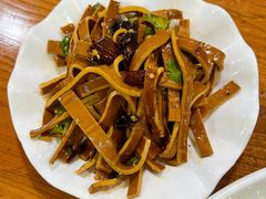 -陈有良尖椒鸡(渝中旗舰店)