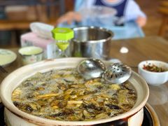 -杨记山珍鸡煲菌汤锅