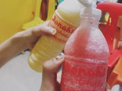 -Jonah's Fruit Shake & Snack Bar