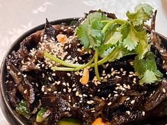 麻辣黑凤爪-遇花缘·点心·中西融合菜(美吉特广场店)