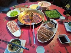 -小龙翻大江文化火锅(宽窄店)