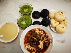 猪肝面-李与白包子铺(桐梓林店)