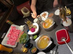 -海上明月海鲜火锅 鲜切牛肉