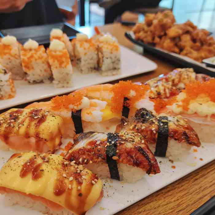 j先生寿司(集美店)-"之前刷首页看到这家的蛋挞寿司一直很想来试.