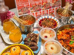 -黄记煌三汁焖锅(新佳丽江汉路店)