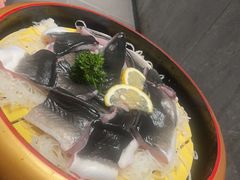 -草家酱蟹炭火烤肉店(珲春南路二店)