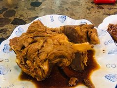-周家大连水饺(美专校街店)