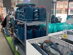 -迪卡侬(西华店)