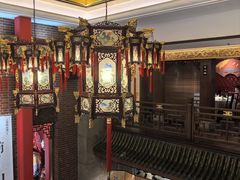 -梅龙镇酒家(南京西路总店)