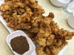 软炸皮皮虾肉-奥华餐厅·老张记(台基厂店)