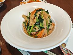 菠菜面筋-巴依老爷新疆美食(牡丹园店)