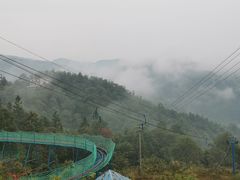 -燕子河大峡谷天坑仙境